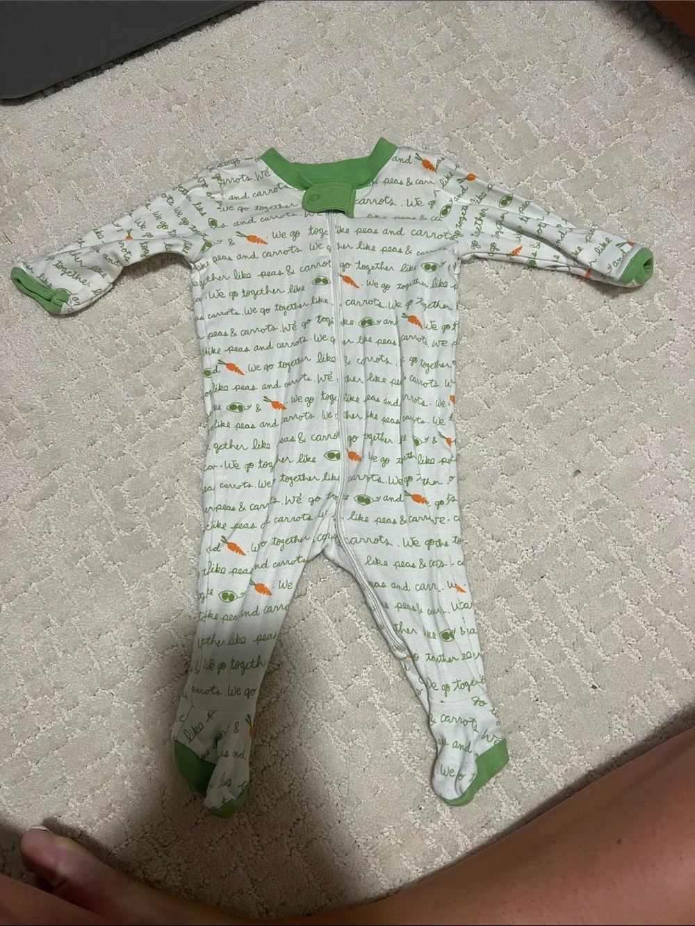 0-3 month baby pjs!